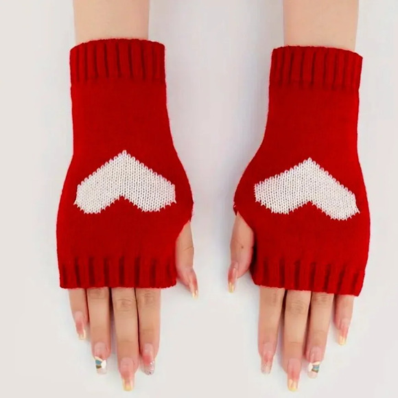 Women's Half Finger - Fingerless Warm Knit Red Gloves Winter with Heart Design - Picture 1 of 5